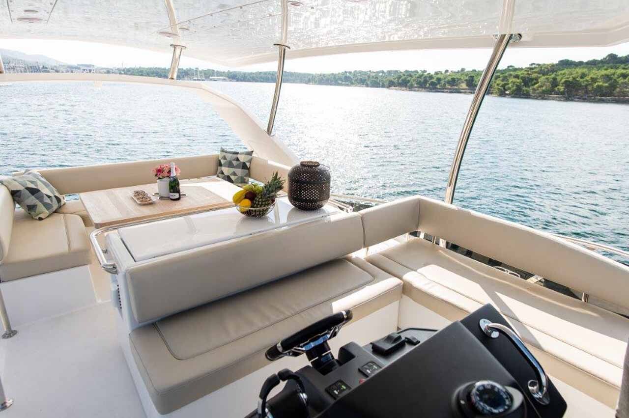 Aquila 44, Adriatic Z