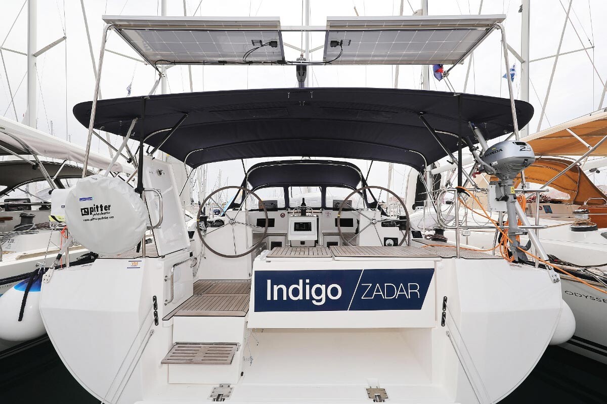 Bavaria C45 Holiday, Indigo