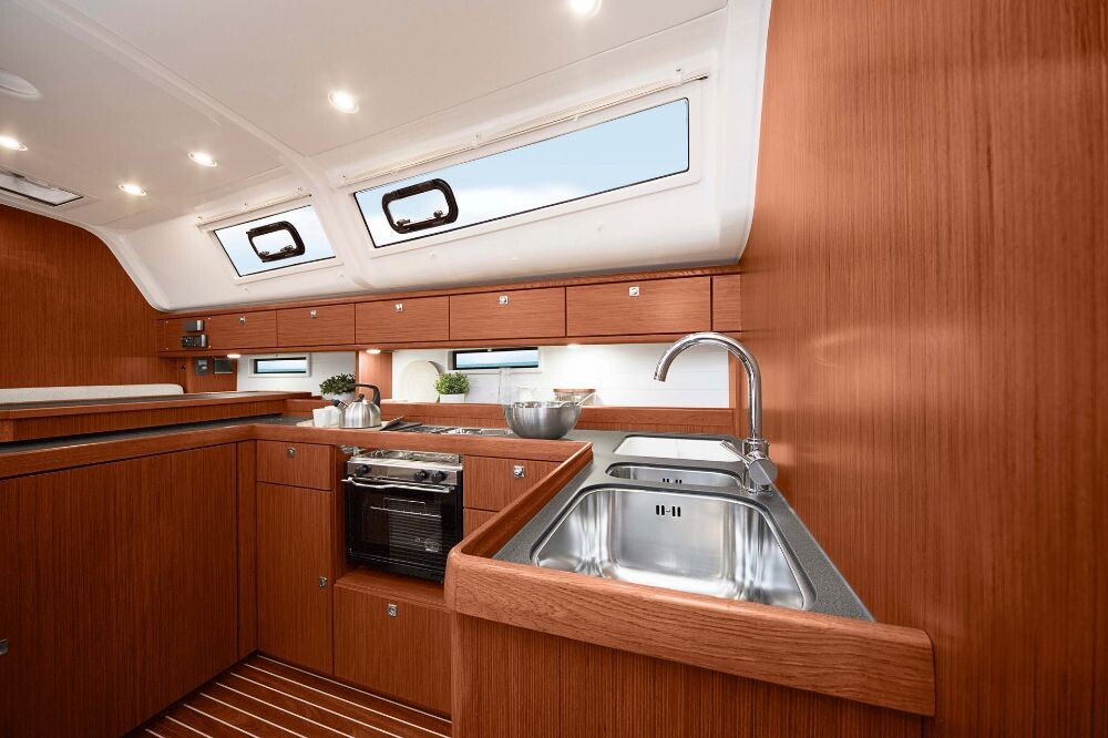 Bavaria Cruiser 51, Adria Star