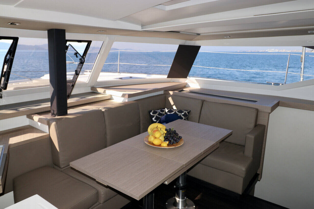 Fountaine Pajot Astrea 42, Mouse