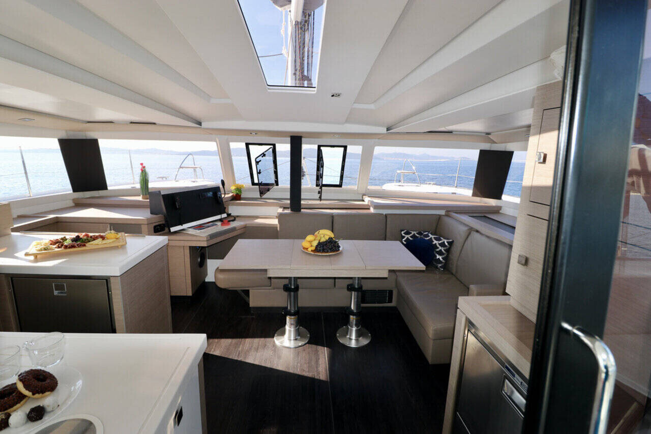 Fountaine Pajot Astrea 42, Mouse