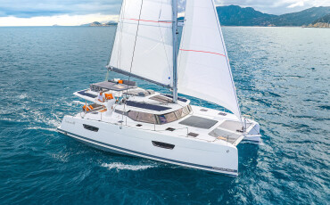 Fountaine Pajot Tanna 47 First Life