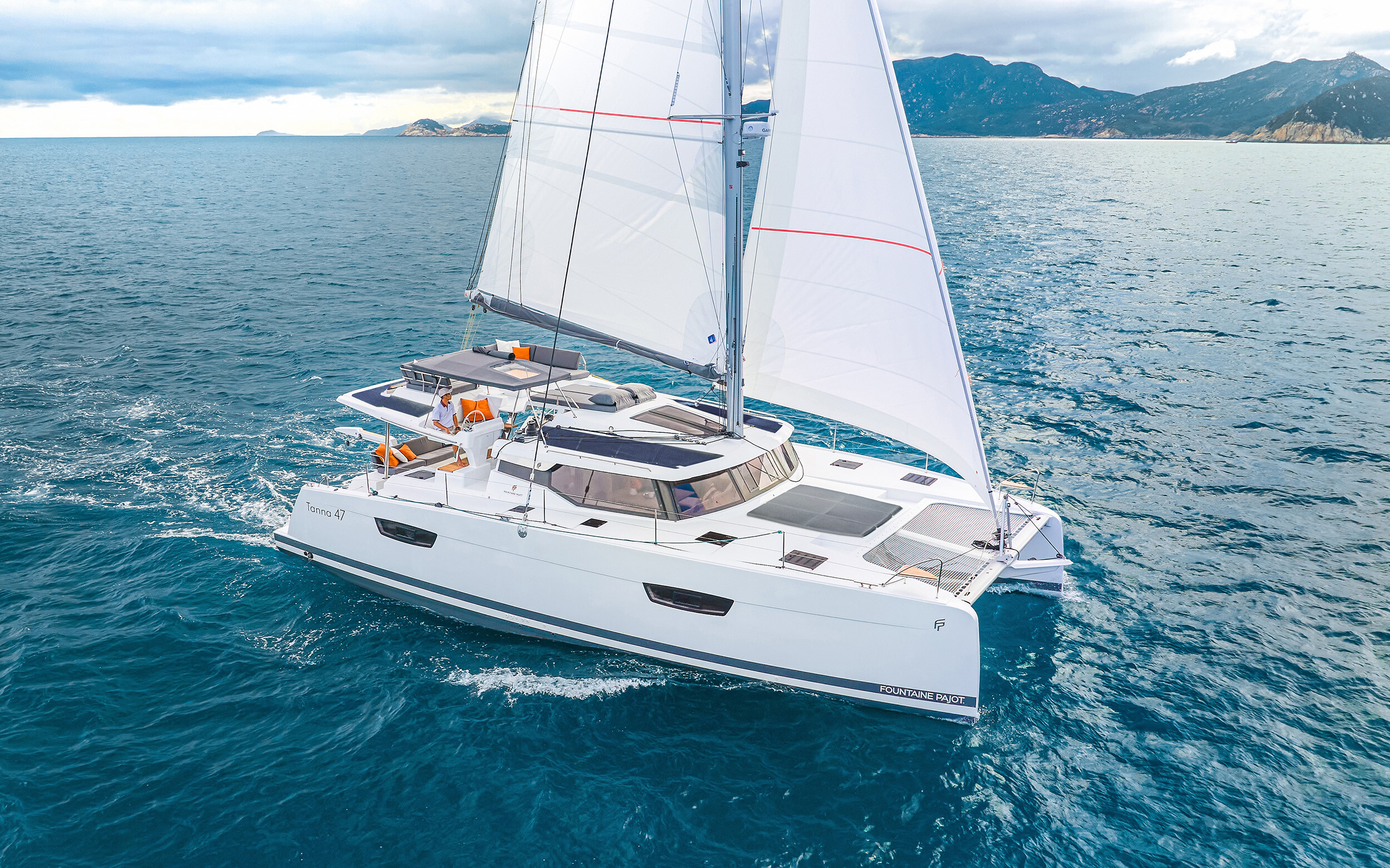 Fountaine Pajot Tanna 47, First Life