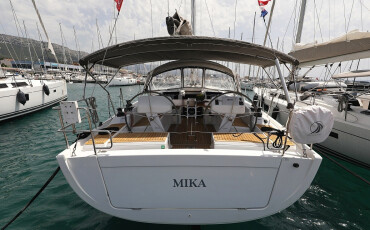 Hanse 458, Mika