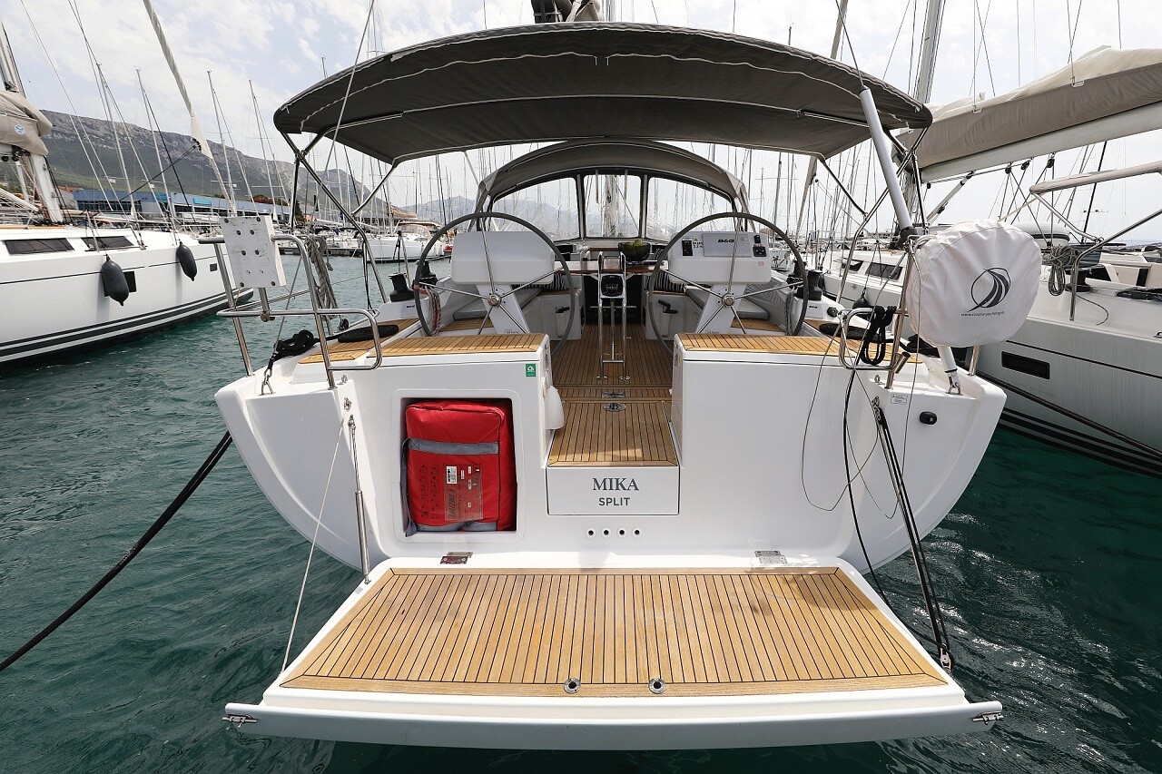 Hanse 458, Mika