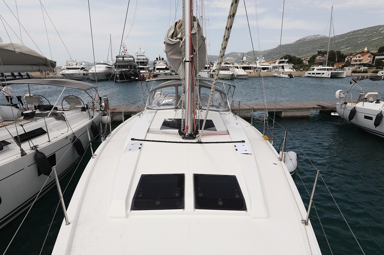 Hanse 458, Mika