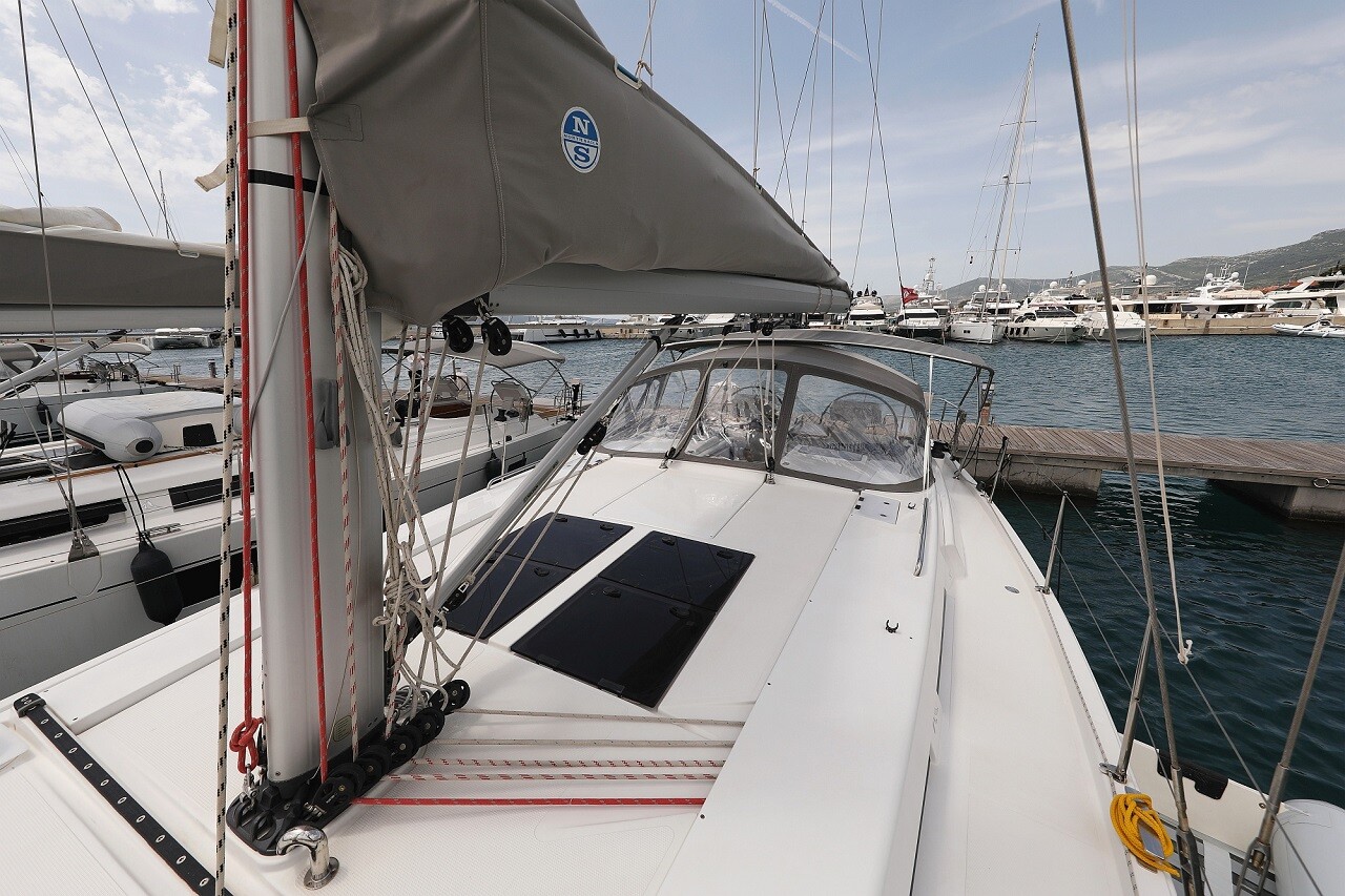 Hanse 458, Mika