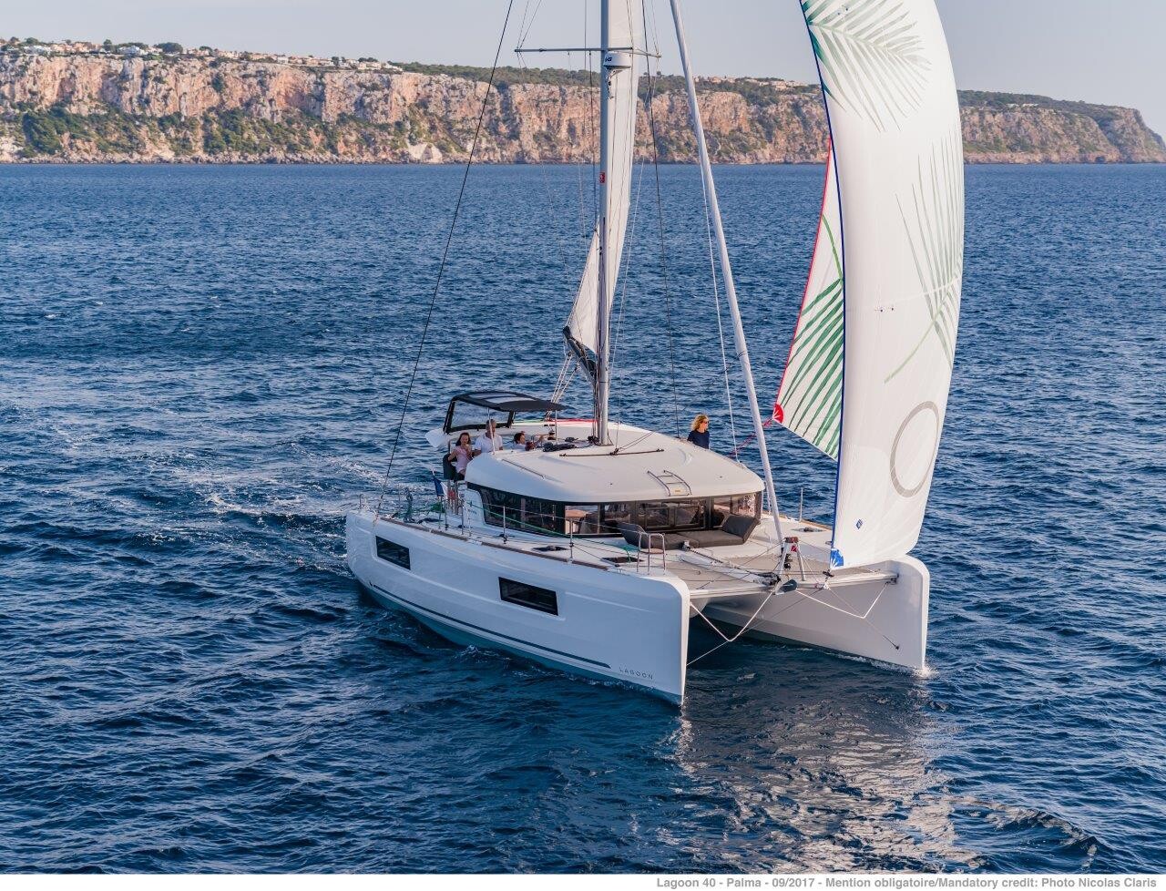 Lagoon 40, CLASS