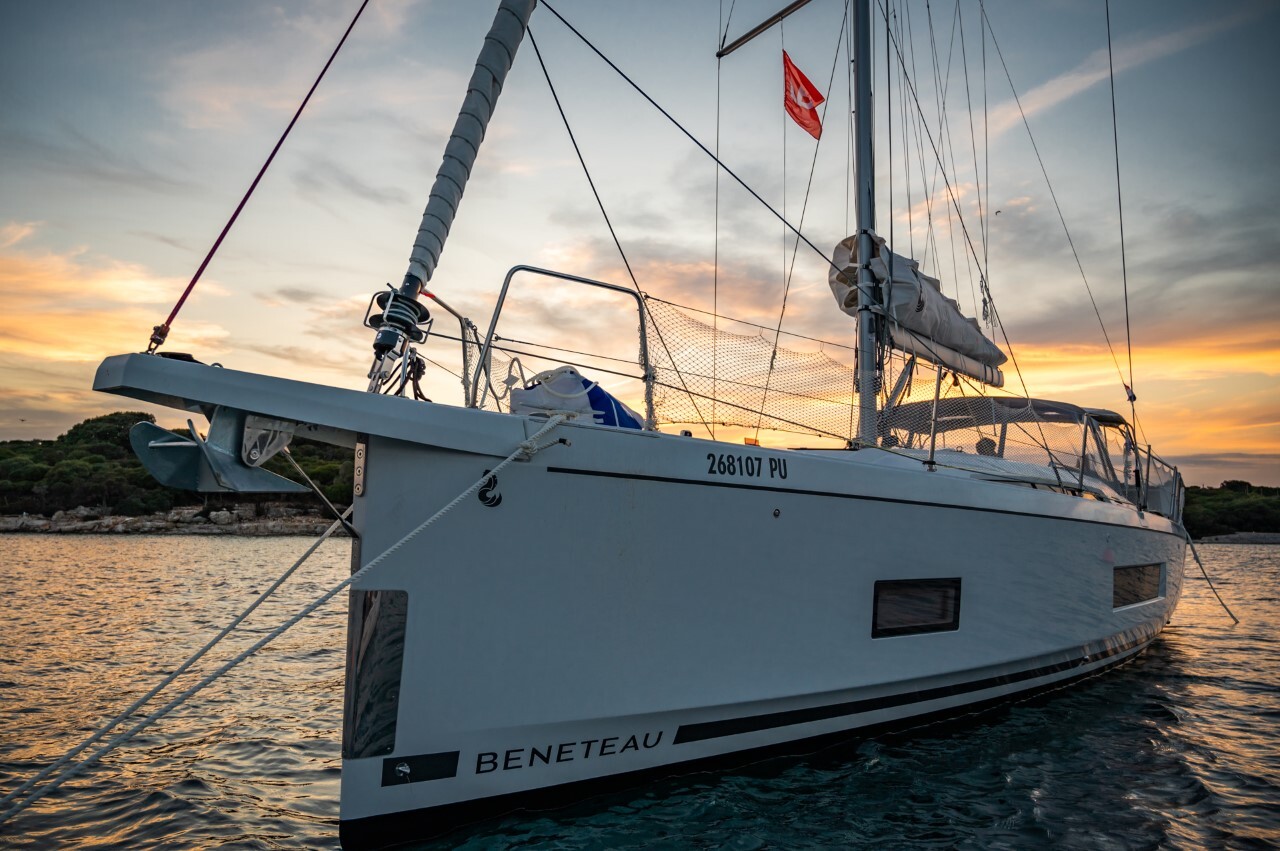 Oceanis 46.1, Nalu