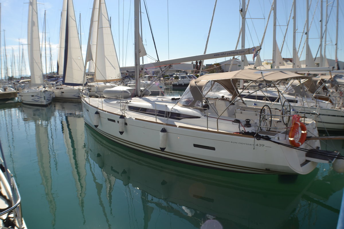 Sun Odyssey 439, Libera