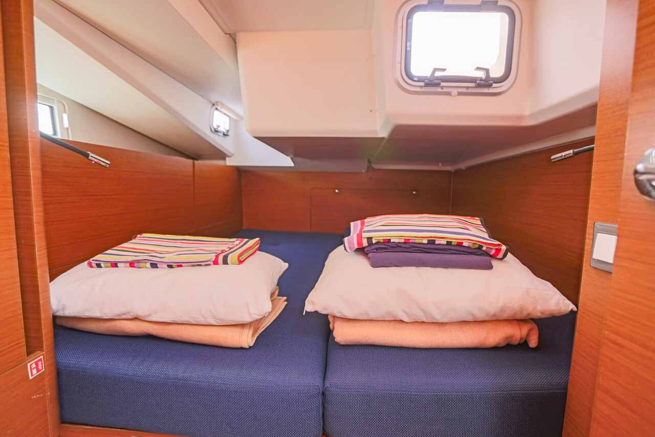 Sun Odyssey 440, Lazy River