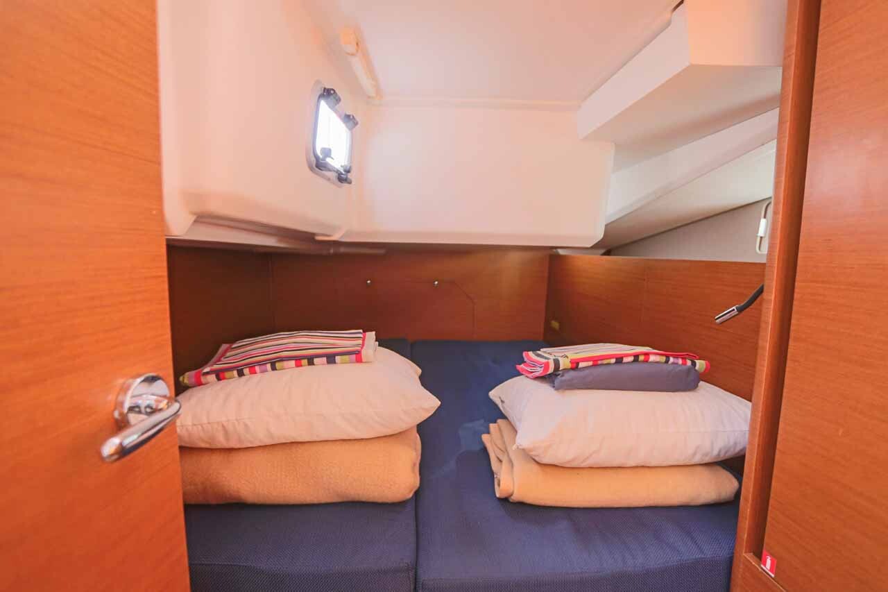 Sun Odyssey 440, Lazy River